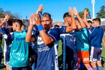Eri Ramírez fue ovacionado en el Bosque por todo Gimnasia.