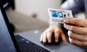 Elecciones: El RENAPER habilitará puntos de entrega de DNI durante el fin de semana