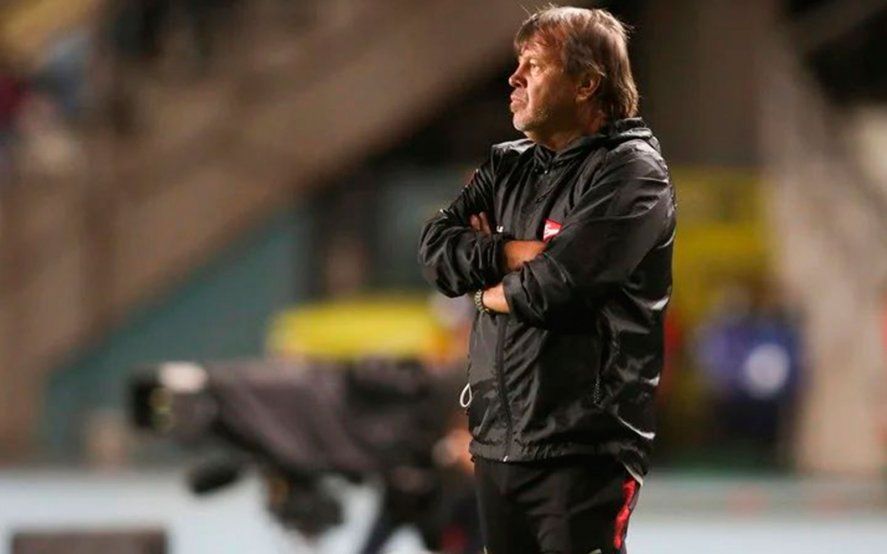 Ricardo Zielinski, DT de Estudiantes, evaluará mañana a Fabián Noguera.