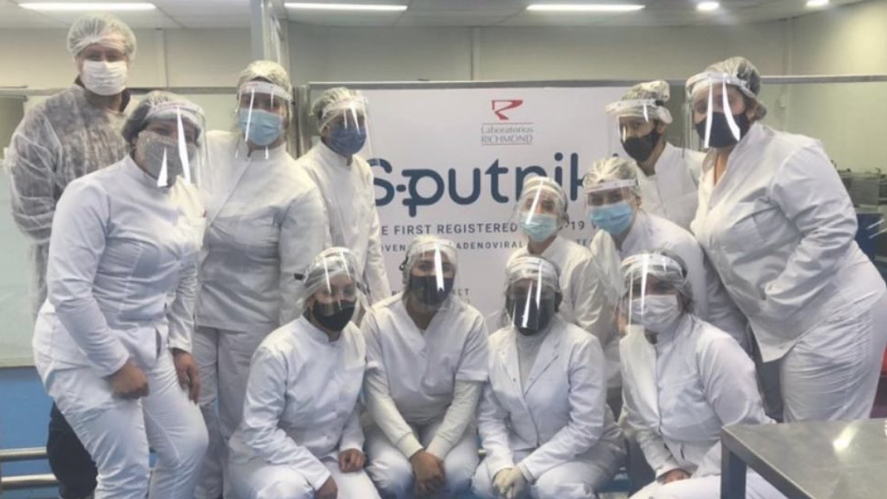Richmond ya produjo sus primeras 448.625 dosis de la vacuna Sputnik V