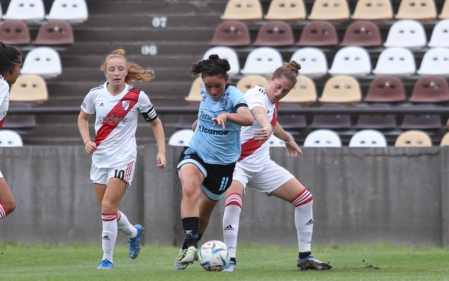 River festejó en la Final de la segunda edición de la Copa Federal de fútbol femenino (Foto: prensa Belgrano).