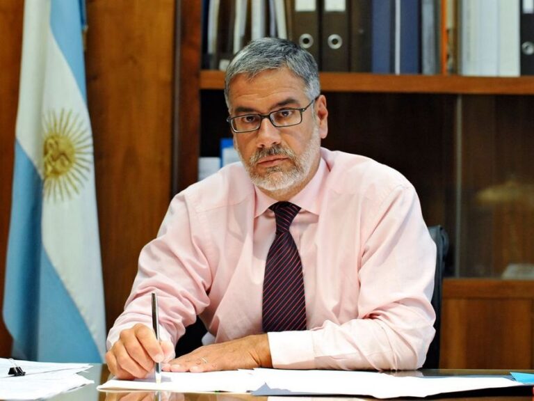 Roberto Feletti fue oficializado como secretario de Comercio
