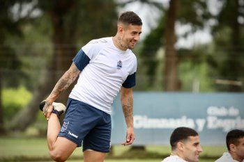 Rodrigo Holgado en un entrenamiento de Gimnasia.