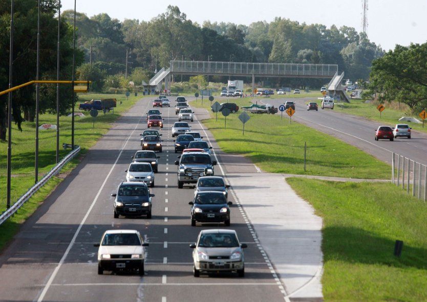 ruta2-transito-autopista-gonzalo-mainoldi-na-jpg