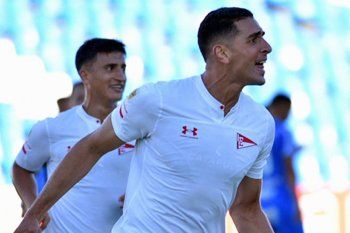 Sabbag grita el segundo gol de Estudiantes.