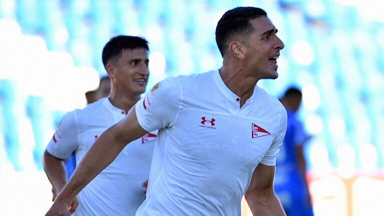 Feliz estreno: Sabbag debutó con gol en Estudiantes