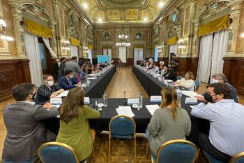 la provincia amplio las licencias familiares para trabajadores del estado