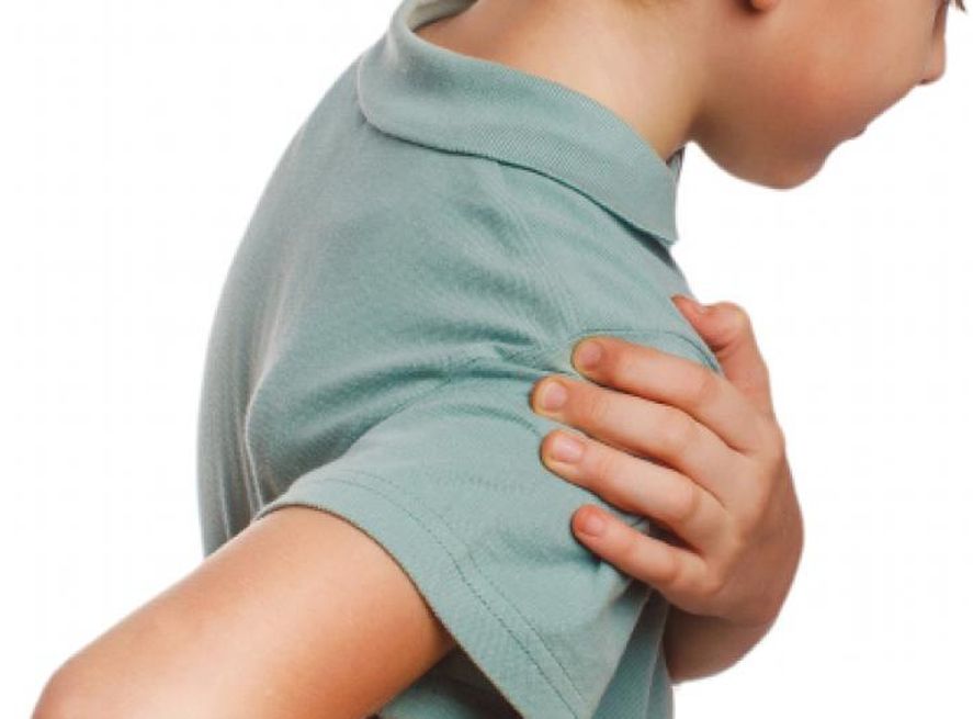 En la antesala a la vuelta a clases, kinesiólogos bonaerenses recomiendan llevar a los niños y niñas a realizar los controles de "salud postural".
