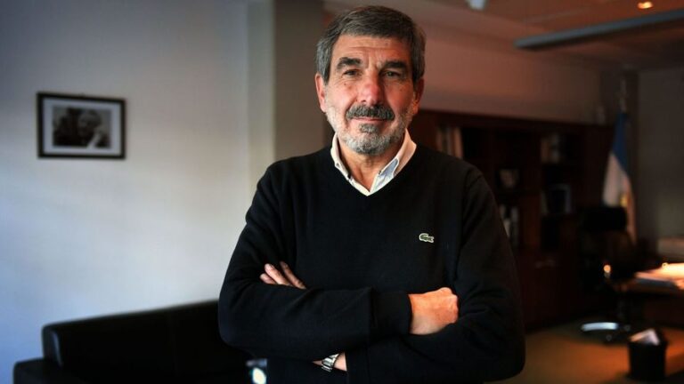 Roberto Salvarezza: “Todas las empresas que trabajan en la Argentina, exportan el litio como carbonato y no le agregan valor”