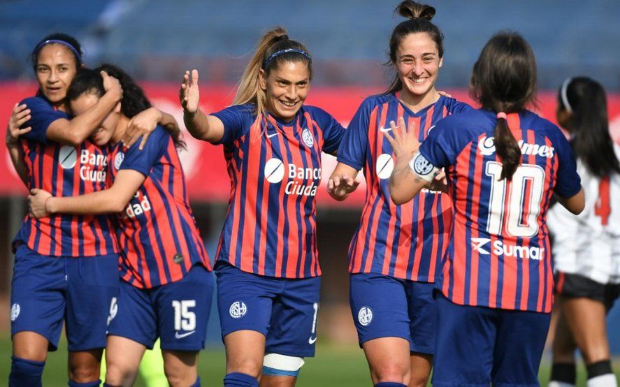 San Lorenzo quiere darle a Argentina su primer título continental en el fútbol femenino.
