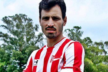 sanchez mino: un mediocampista que se consolido como defensor y que supo ser enganche y delantero