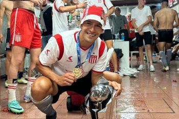 Santiago Núñez y su primer título con Estudiantes