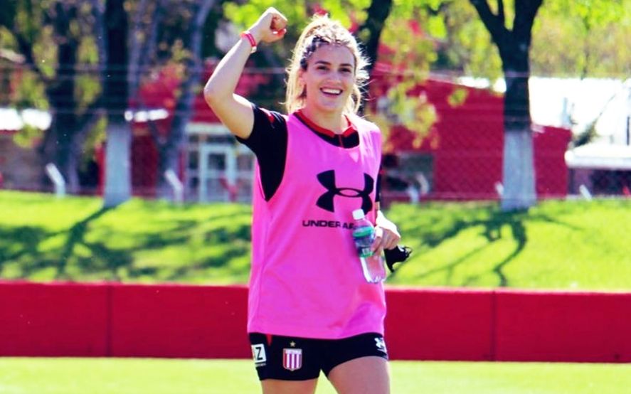 Sasha Gigliani se sumó a Estudiantes en 2021 y hoy se siente como en su casa.