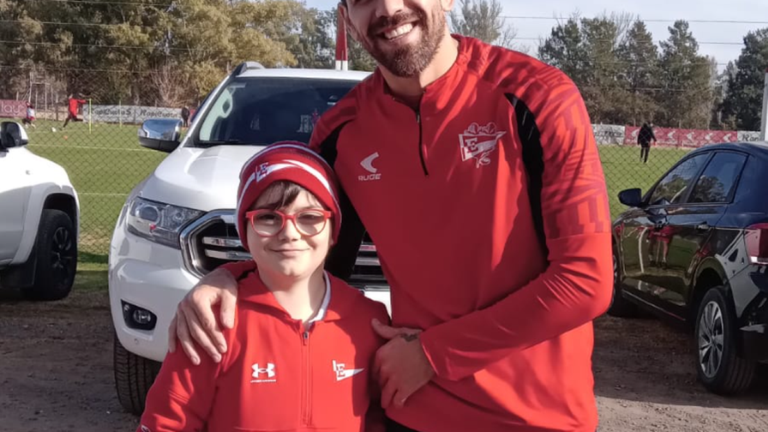 Un nene de 8 años pidió un cumple temático del Loco Díaz