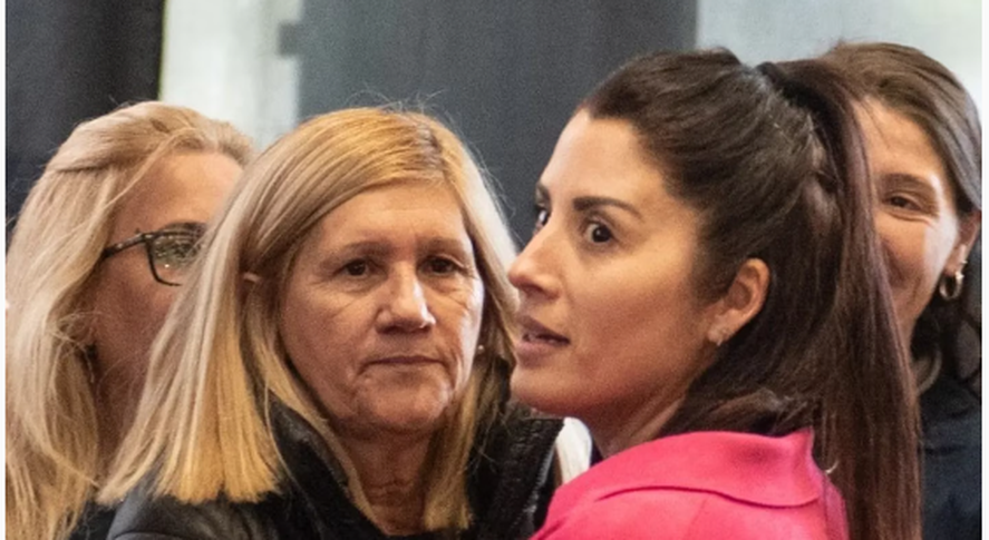 Celia Cuccittini, la madre de Messi, en un encuentro de sanación con Leda Bergonzi (foto @radioboing)
