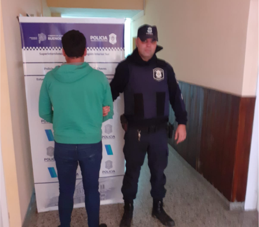 Agresión a una árbitra en Tres Arroyos: el jugador quedó preso y será sancionado de por vida.