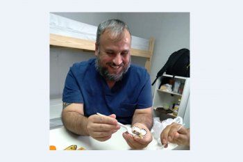 Murió un enfermero que tenía coronavirus y se había negado a vacunarse