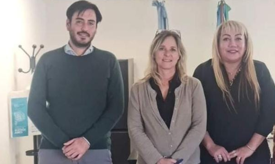Claudia es la primera mujer trans en ingresar al sector público bajo la ley "Diana Sacayán".