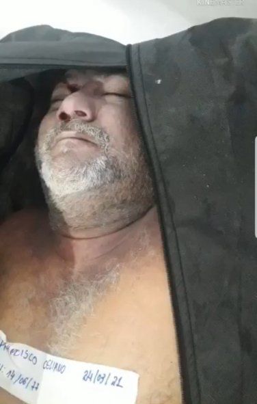 La última imagen de Francisco Celiano, el hombre de Río de Janeiro fallecido de Coronavirus sin haber respetado protocolos, y aconsejando antes de su muerte "quedarse en casa"