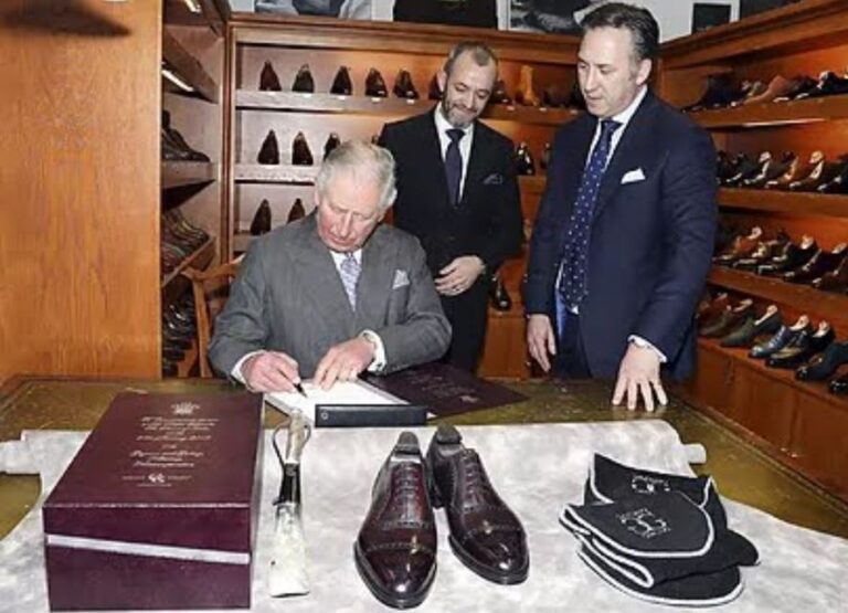 Insólitas rutinas del Rey Carlos III del Reino Unido