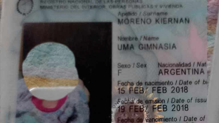 Locura tripera: le puso a sus hijas Azul, Blanca y Gimnasia