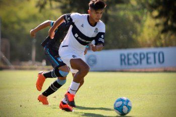 Gimnasia no encontró los caminos ante Atlético de Tucumán.