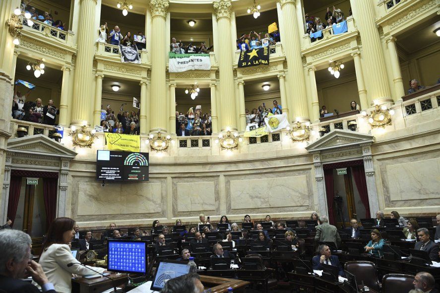 El Senado aprobó la ley de Alcohol Cero al Volante ante la mirada de familiares de víctimas de siniestros viales.