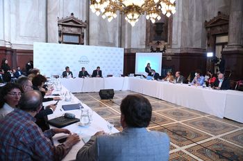 En el kirchnerismo dejaron trascender la reintalaciómn del debate de amplicación de miembros de la Corte Suprema