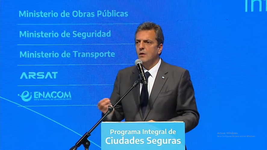 Sergio Massa lanzó un nuevo programa para combatir la inseguridad en todo el país Sergio Massa lanzó un nuevo programa para combatir la inseguridad en todo el país