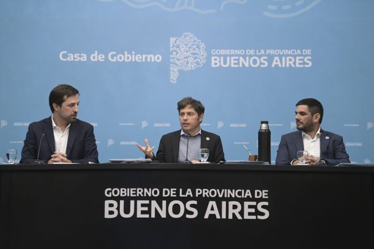 Honorarios, medicamentos esenciales y afilación voluntaria, las claves del nuevo IOMA que propone Kicillof