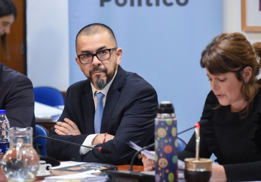 Ricardo Lorenzetti pidió la renuncia de Silvio Robles, el director general de la vocalía de Horacio Rosatti.