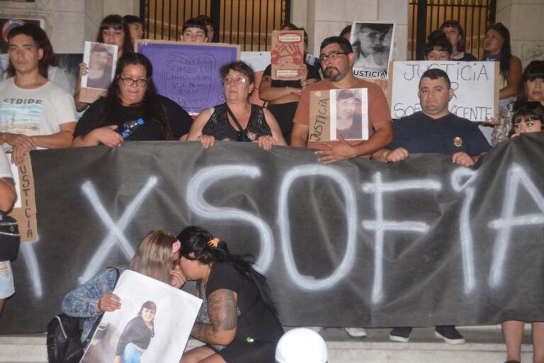 “Olavarría ciudad del Horror”:  Un grito de angustia tras el femicidio de Sofía
