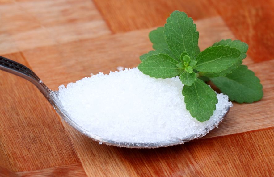 Stevia, una planta que puede reemplazar al azúcar y ayudar a la salud