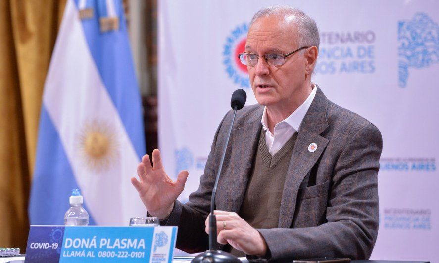 Gollan cuestionó a la oposición y defendió la política de salud que implementa el Gobierno
