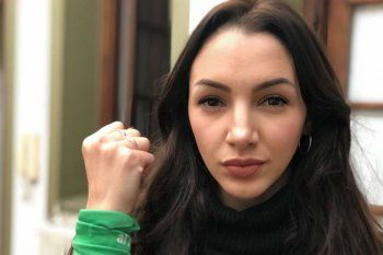 thelma fardin despidio a maradona y genero polemica