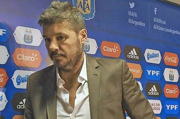 El peor momento de Tinelli en la Liga Profesional: más de la mitad de los clubes buscar removerlo de su cargo de presidente.