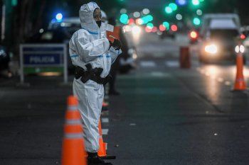 El municipio bonaerense de Rojasdecretó el toque de queda sanitario, por lo que sólo se podrácircular hasta las 00