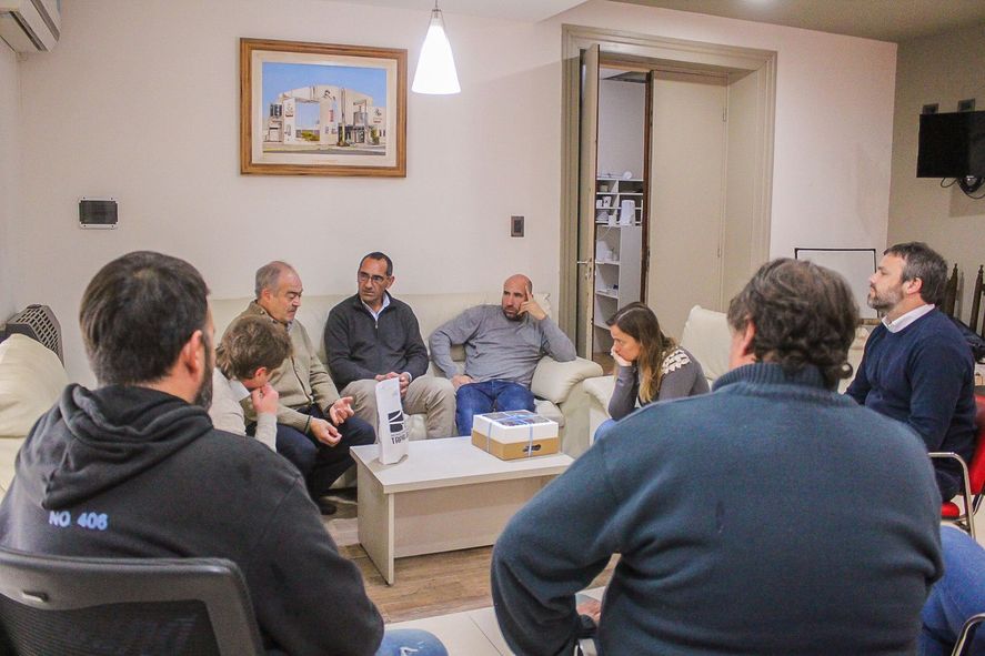 Tras los batacazos en Olavarría y Azul, el kirchnerismo se reagrupa y pone como faro a Tapalqué, uno de los bastiones de la séptima. “Regionalizar”, una premisa.