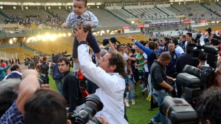 Pedro Troglio: a 9 años de una foto especial para Gimnasia