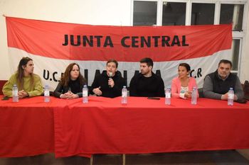 inauguran en la plata un espacio k llamado raul alfonsin y la ucr estallo de furia