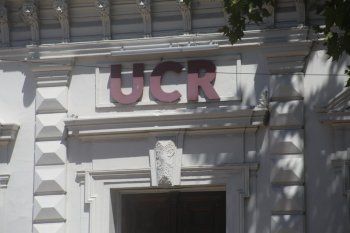 Las elecciones en la UCR bonaerense, muy parejas