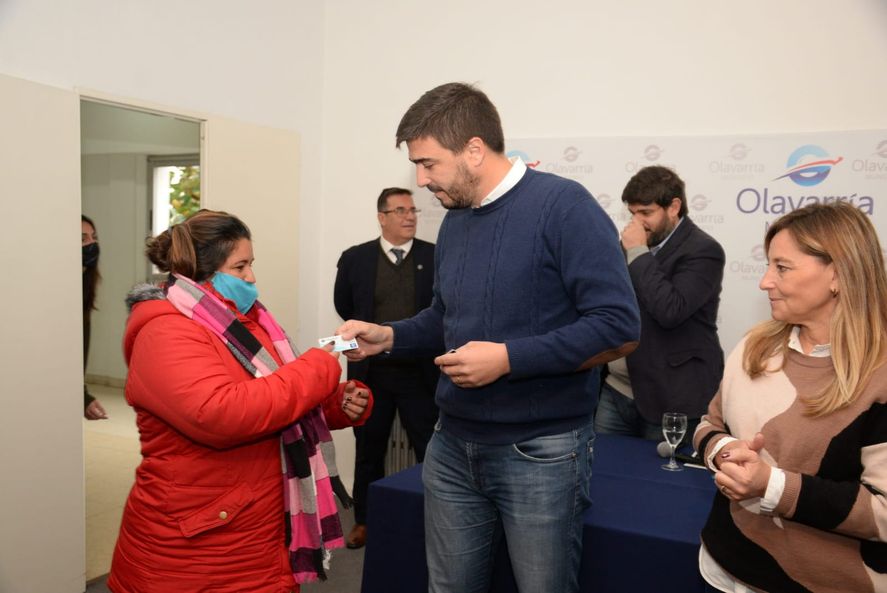 Un Municipio PRO pasó “a tarjeta” la ayuda alimentaria