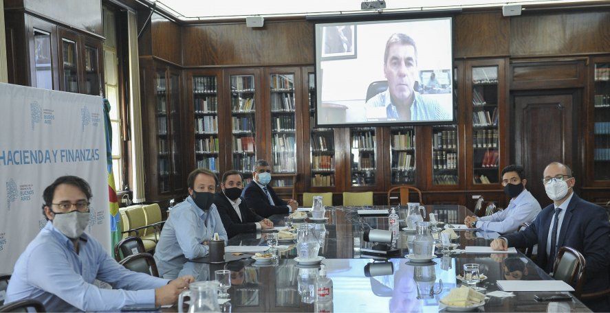 La segunda reunión se llevo a cabo en La Plata.