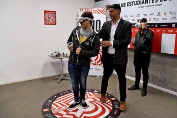 UNOvr realidad virtual en Estudiantes