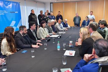 Paritarias: La UOM acordó un 42.6% más un bono para los siderúrgicos