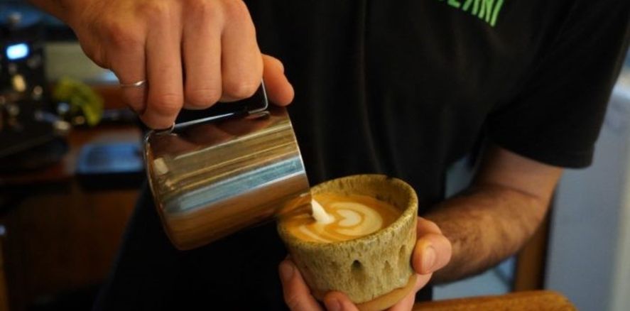 Llega una nueva edición de Vilo Café, dos jornadas para disfrutar de descuentos y promociones en las principales cafeterías de Vicente López. Llega una nueva edición de Vilo Café, dos jornadas para disfrutar de descuentos y promociones en las principales cafeterías de Vicente López.