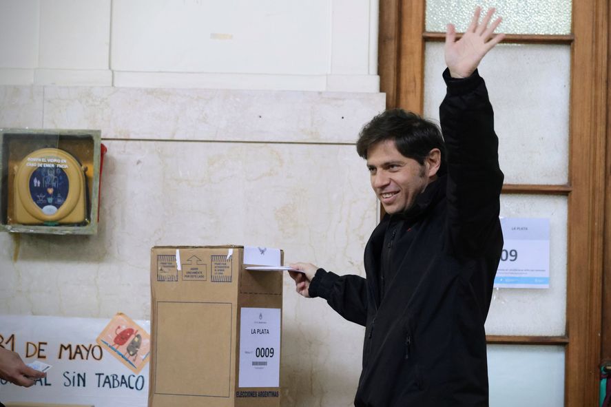Votó en la ciudad de La Plata el gobernador de la provincia de Buenos Aires, Axel Kicillof Votó en la ciudad de La Plata el gobernador de la provincia de Buenos Aires, Axel Kicillof