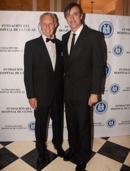 Otra postal junto a un dirigente PRO: Jorge Neuss y Esteban Bullrich