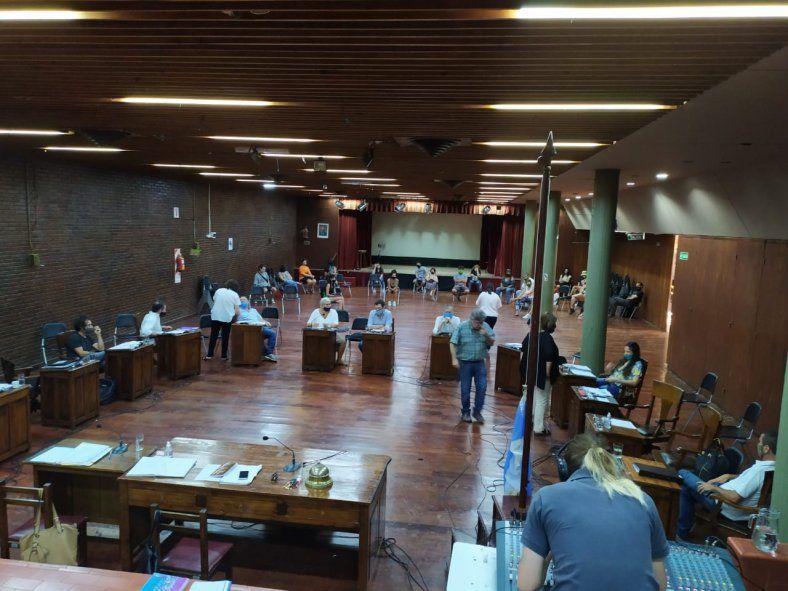 En Ayacucho aprueban una ordenanza para fumigar a 100 metros de escuelas y hogares