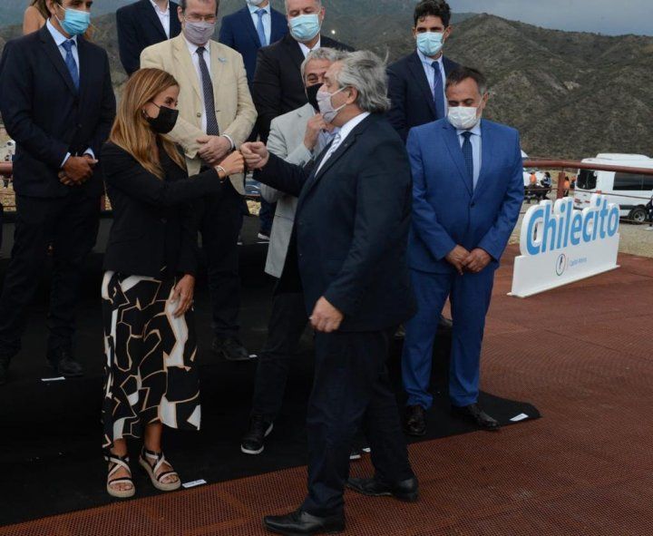 Victoria Tolosa Paz junto a Alberto Fernández en La Rioja.